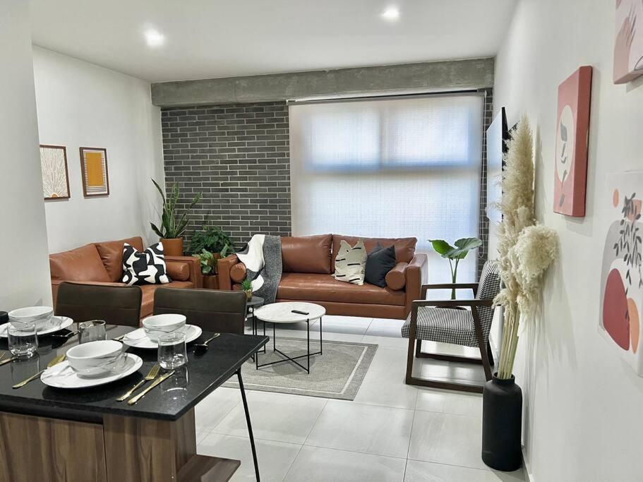 Depa Boho Al Sur Pet Friendly Piscina Gym Sala De Cine Apartment Гуадалахара Екстериор снимка