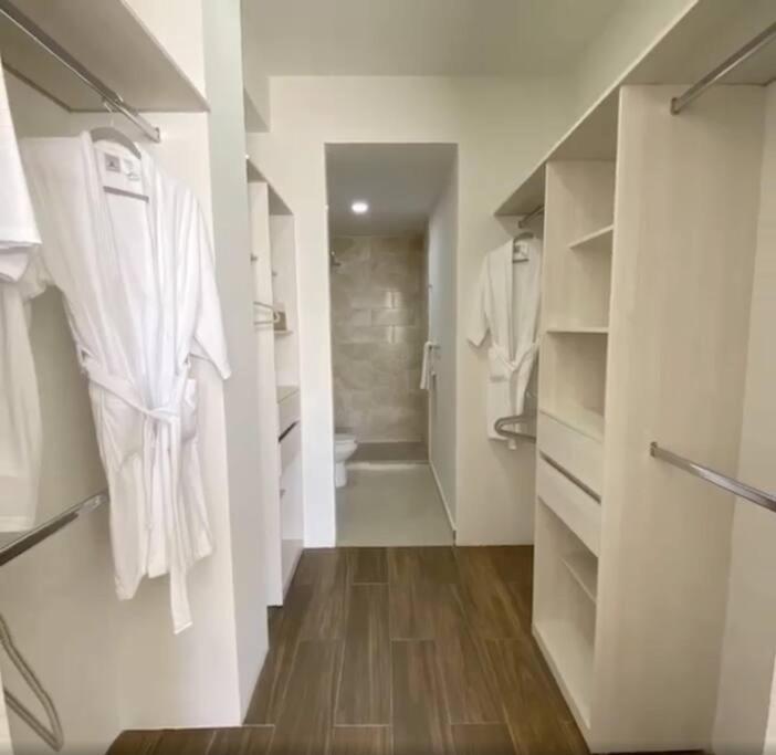 Depa Boho Al Sur Pet Friendly Piscina Gym Sala De Cine Apartment Гуадалахара Екстериор снимка
