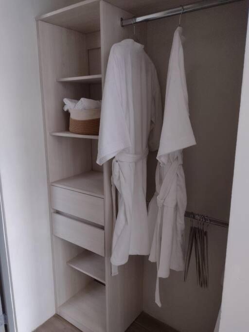 Depa Boho Al Sur Pet Friendly Piscina Gym Sala De Cine Apartment Гуадалахара Екстериор снимка