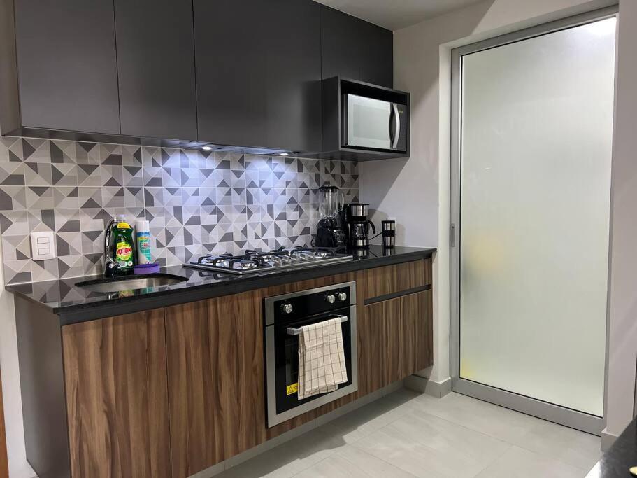 Depa Boho Al Sur Pet Friendly Piscina Gym Sala De Cine Apartment Гуадалахара Екстериор снимка
