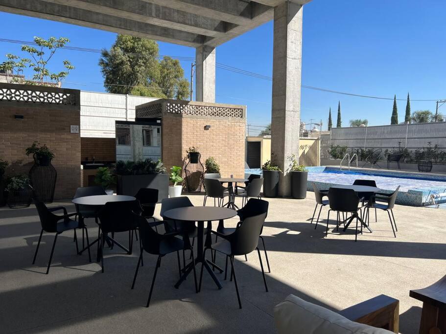 Depa Boho Al Sur Pet Friendly Piscina Gym Sala De Cine Apartment Гуадалахара Екстериор снимка